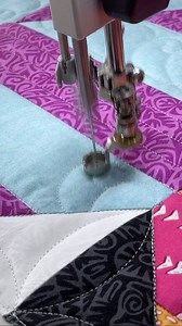 2.2K views · 276 reactions | Quilting #fatquarterfracture in #vibrancy fabric on my #bernina #qseries ❤️ | Amanda Murphy Design | Facebook