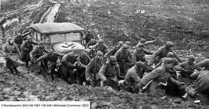Qu'est-ce que la "raspoutitsa", ce phénomène climatique qui pourrait ralentir l'armée russe en Ukraine ?