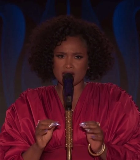 Jennifer Hudson Honors Mariah Carey with Tribute Performance