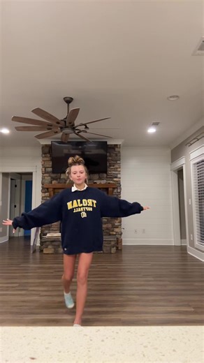 macie_tiktok2047 (@macie_tiktok2047)’s videos with original sound - 𝐛𝐫𝐲𝐥𝐞𝐢𝐠𝐡