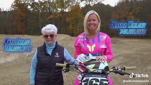 Is this not the best commercial you’ve ever seen for a realtor? Hit us up to become a broadcast sponsor this indoor season and get one of these commercials for your business. @jessieleerealtor @jwin #motocross #route62 #yz450 #yamaha #apexmotoworks