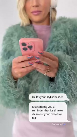 POV: you’re about to receive my fall lookbook and need to make space in your closet for fall… FALL LOOKBOOK dropping tomorrow! . . . . #style #fashion #stylist #fallstyle #lookbook #personalstylist #luxurystylist #fallfashion #fashioninspo #styleinspo | Lindsey Evans Studio | Facebook