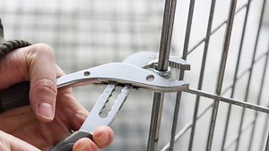 7 Best Fencing Pliers in 2022 - Reviews & Buyer's Guide