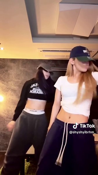 BADA X LUSHER Dance Tutorial for Beginners