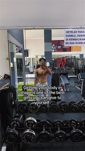 lu harus bangga karna udah mau mulai dan menjadi lebih baik meskipun belum sampai bodygoals. #motivation #bodygoals #gym #workout #gymmotivation