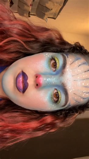 día 14/15 de disfraces de Halloween iconics, fáciles y sin gastar ! hoy tocó Avatar chusco #halloween #disfraz #tutorial #maquillaje #grwm #avatar | Chema Ceja