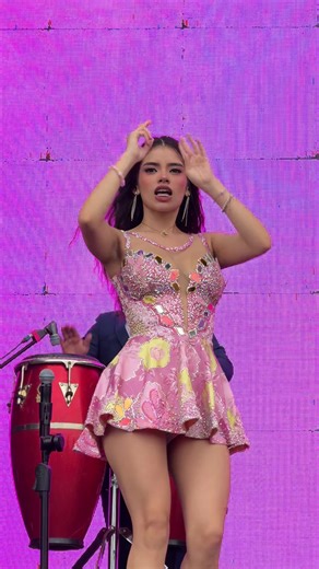 Exploring Peruvian Cumbia with Arianna Gonzales