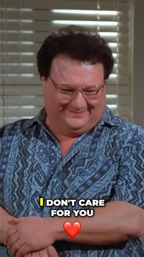 Man Demands Calzone! #seinfeld #kramer #newman #comedy #funny #infyro #shorts #trending #sitcom #fyp