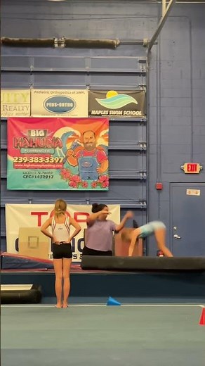 🤸‍♀️✨Back handspring & back tuck #gymnasticsgirl #tumbling #backtuck #backhandspring #gymnastics
