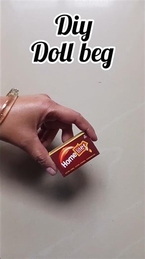 Diy Suitcase for Doll 😱#shorts #youtubeshorts #craft #diy @divyadrawingpainting