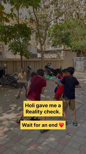 Ye sunne se pehle me behra kyu nhi ho gaya 😭