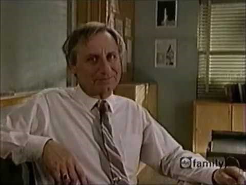 Scenes from "The Wonder Years (S03E09)" - Math Class Squared