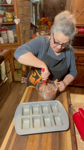 CHOCOLATE MINI PROTEIN LOAVES WITH CHOCOLATE CHIPS Farm Cooking With Nan Only 5 ingredients. These little loaves are so tasty and full of protein! You have got to try these! I hope y'all enjoy! ❤️Nan #5ingredients #chocolatelover #protein #miniloaves #justforyou #farmcookingwithnan | Farm Cooking with Nan