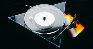 the dark side of the moon limited-edition turntable spins pink floyd's classic