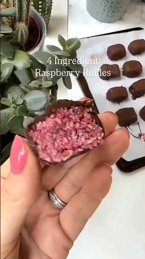🍓 4-Ingredient Frozen Raspberry Ruffles #shorts