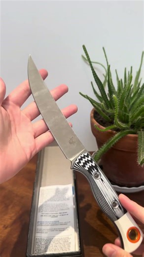 Very sturdy straight knife