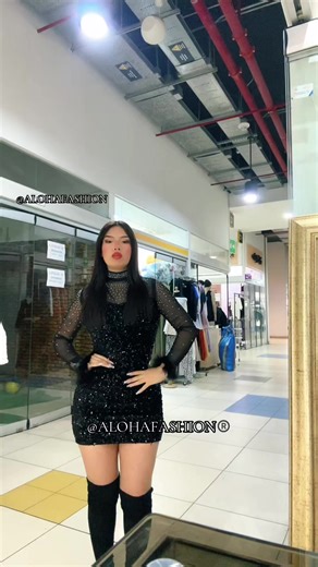 Solicita mas informacion aqui 📲🇵🇪 #vestidosexclusivos #vestidosdefiesta #fiestas #outfitideas #outfitfiesta #vestidosimportados #discoteca #vestidodecumpleaños