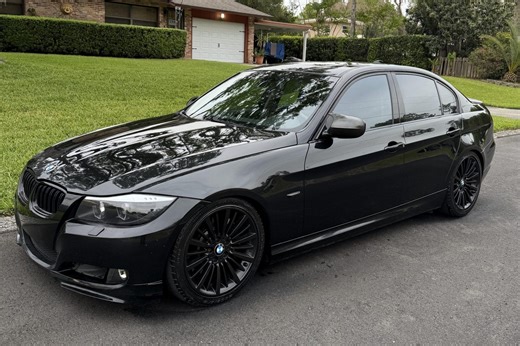 No Reserve: 2009 BMW 335i xDrive Sedan 6-Speed