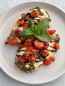 28M views · 34K reactions | Bruschetta Baked Chicken | Food Dolls | Facebook