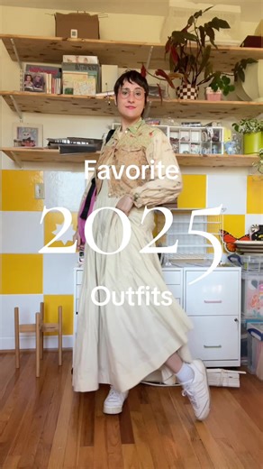 Curated 15 outfits from 2025 that made me feel like me! I spend a lot of time trying to be creative with my outfits and never rewear a full look twice, and I spend a lot of time looking at things I think are cute and attempting to integrate them into my wardrobe. What I don’t spend much time on is analyzing why I like or dislike an outfit- it’s always onto the next! This was helpful to see the commonalities in my favorite outfits, as well as which outfits actually fit into my daily life and expr