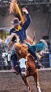 Bandana blind & bronc ride 💛 #goldencircleofchampions #saddlebronc #buckinghorse #prorodeocanada #rodeolife #prorodeo #c5rodeo #oldstoberfest | Reel Western Media