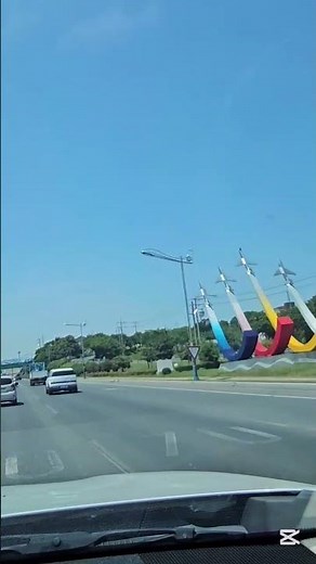 사천항공도시의 상징, 하늘을 향해 날아오르다! #사천항공도시 #사천여행 #항공도시 #비행기조형물
