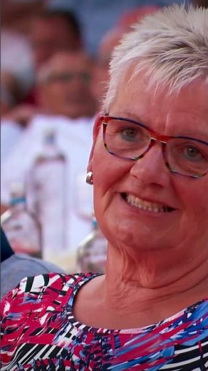 😍 7 YEAR OLD GIRL MOVES AUDIENCE TO TEARS.. EMOTIONAL Duet with Mother | MAMA #shorts - Emma-Sophie