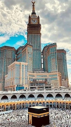 درود ان پر سلام ان پر یہی کہنا خدا کا ہے