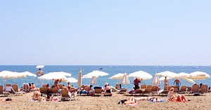 The Rudest Things You Can Do At The Beach