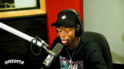 Robot Boiii freestyles on Speedsta’s show on 5 FM 🔥 | S.A Hip Hop