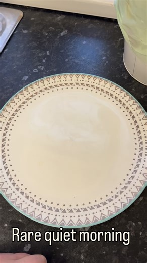 Bec Fisher on Instagram: "Not perfect. Not fancy. But it’s a start 🤍 Simple bagel moment 🥯 Salmon, egg, Humous, & black pepper.🥯🍳 11/10 would eat again."