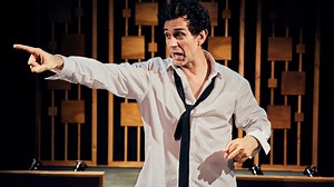 Lenny Bruce stage experience to make Pittsburgh debut