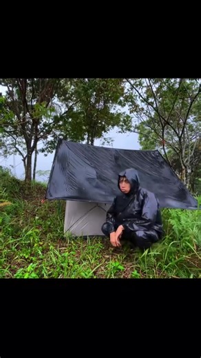 camping in rain ASMR 🌧️⛈️ relaxing camping 🌧️🌧️🌧️ outdoor adventure #outdooradventures #heavyrain #campinginwinter #viral_video #england | Xander Budnick