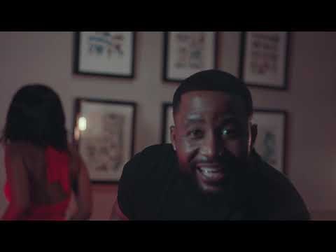 Kammu Dee ft Cassper Nyovest ,Semi Tee and Miano -Siya Trenda(Official Music Video)