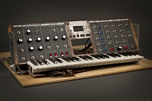 Moog Announces End Of Production Of The Minimoog Voyager