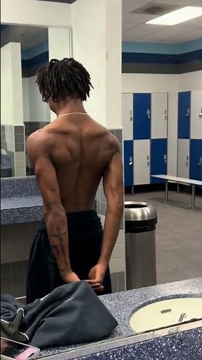 Capri got the gains.. 💪