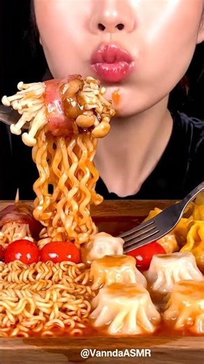 Extreme Crunch ASMR – Super Crispy Bites Compilation