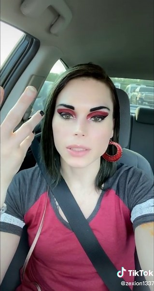 This is how I feminize my voice - hope it helps anyone else out there too! 😅😊🏳️‍⚧️ #trans #mtf #transgender #vocaltraining #lgbtq #lgbt #tips #feminization #transwoman #transwomenarewomen