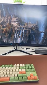 Teclado para saber escribir en Tengwar que es el sistema de escritura basado en las lenguas que inventó J.R.R. Tolkien. En sus obras, numerosas lenguas de la Tierra Media, como el quenya y sindarin, emplean la escritura tengwar, inventada por Fëanor. | Fingolfin