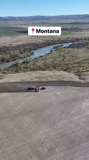 521K views · 6.7K reactions | Check out this sweet footage of the Montana crew getting the winter wheat in the ground at Billings, Montana!  The team got the acres completed just in time before the cold set in. Spring, we're ready for you. #BourgaultAg #AirDrill #BourgaultDrill #WinterWheat #MontanaAg #Farming #FarmingVideos | Monette Farms | Facebook