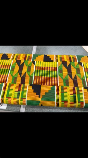 66 reactions · 10 comments | Turning fabric into flowers! #juneteenth #juneteenthdecor #freedomday #kentefabric #handmade | RK Ribbon Designs | Facebook