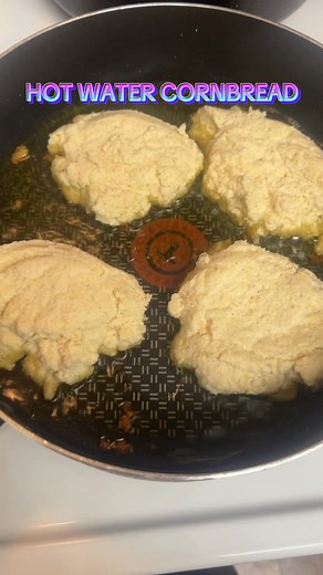 ‼️‼️ Cornbread Lovers ‼️‼️ Hot water Cornbread… quick and simple 😋 When was the last time you had some good ol’ Hot Water Cornbread? | Leslie Nelson
