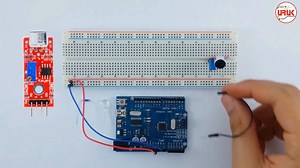 التحكم عن طريق التصفيق! Clapping Switch Using Arduino مشروع بسيط وهو عبارة عن تجربة للتحكم عن طريق التصفيق بالتصفيق، ويتكون من أردوينو أونو وسلك لبرمجته بالإضافة إلى لوح تشبيك و أسلاك توصيل ، كما يحتوي على حساس الصوت و وباعث ضوئي ( LED ). تتمثل مهمة الحساس في استشعار الصوت ، وهنالك أيضا مصدر للطاقة وهو عبارة عن بطارية بجهد 9 فولت و سلك لتوصيل البطارية بالأردوينو أونو لتشغيل المشروع دون الحاجة إلى توصيله بالكمبيوتر ملاحظة: المواد جميعها متوفرة في نهاية صفحة التجربة وجميعها متوفرة في متجر اوروكتيك