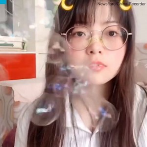 This woman turned herself into a human BUBBLE machine! (wait until you see what a guy brought to his local pet store at 2.20) | Daily Mail What Were They Thinking?