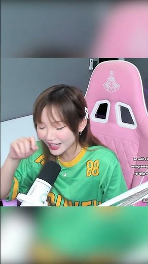 What kind of teeth brushing is that???? #boxstudio #irena #shorts