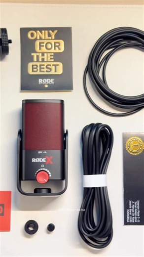 with love, Asna on Instagram: "NEW MIC ALERT! 🎙️ mic: RODE XCM-50 literally just plug and play and BOOM!! It’s ready to goooo! ✨😍 the sound quality is also amazing ー seriously so good! thank you so much @rodemic.id for sending this over for me to try! ❤️ 🔖: microphone | condenser microphone | rode microphone | rode xcm 50 | desk setup | keyboard asmr | asmr | cozy desk setup | rode #rode #microphone #rodemicrophone #xcm50 #desksetup #keyboardasmr"