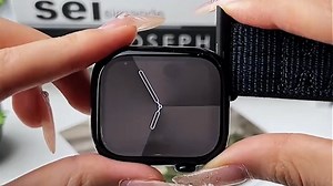 智能手表X3，精准监测心率血氧，助你轻松管理日常健康，运动、睡眠数据一目了然，时尚设计搭配舒适表带，通勤健身皆宜。