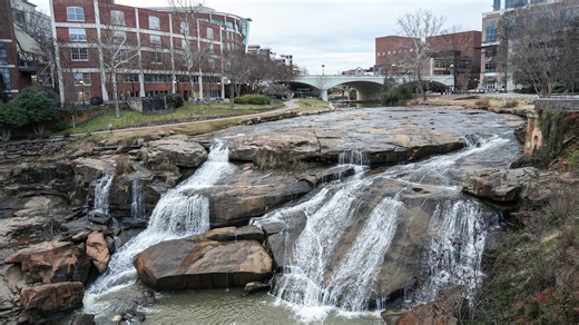 Upstate SC schools, government agencies announce closures for Jan. 25, beyond
