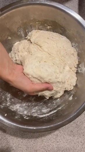 Shenae | Modern Hippy Mama on Instagram: "🍕 Homemade Pizza Dough (KitchenAid Version) Ingredients: • 480 g warm water (2 cups) • 25 g sugar (2 tbsp) • 28 g oil (2 tbsp) • 12 g salt (2 tsp) • 500 g all-purpose flour (about 4–4¼ cups; add more if dough is sticky) Directions: 1. In your KitchenAid bowl, combine water, sugar, oil, and salt. 2. Attach the dough hook and start mixing slowly. 3. Gradually add flour, 50 g at a time, until dough pulls away from the sides and is soft, slightly tacky, but