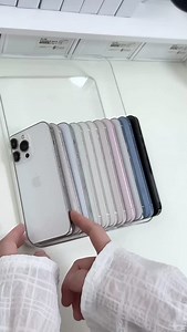 126K views · 3.3K reactions | Apple iPhone Gift Box Immersive Packaging! #giftbox | Trendy Tech Review | Facebook